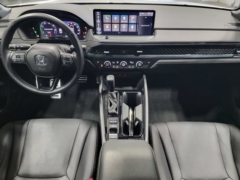 Used 2023 Honda Accord Sport image 17