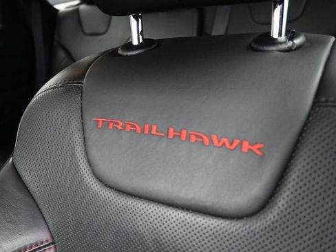 Used 2021 Jeep Cherokee Trailhawk w/ Premium Leather Package image 20