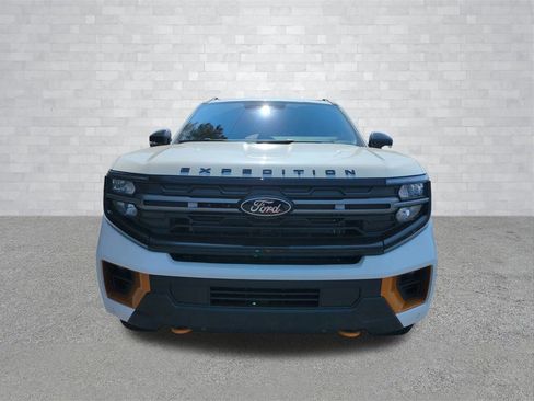 New 2025 Ford Expedition Tremor image 9