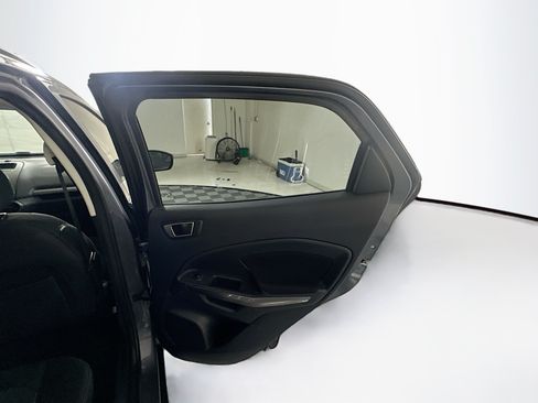 Used 2018 Ford EcoSport SE FWD image 28
