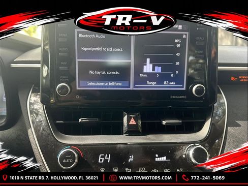 Used 2022 Toyota Corolla LE FWD image 17