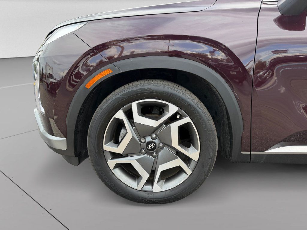 Used 2024 Hyundai Palisade Limited FWD image 30