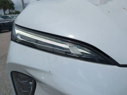 Used 2025 Buick Envision Avenir AWD/4WD image 10