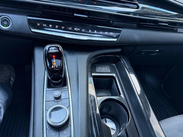Used 2021 Cadillac Escalade Sport RWD image 11
