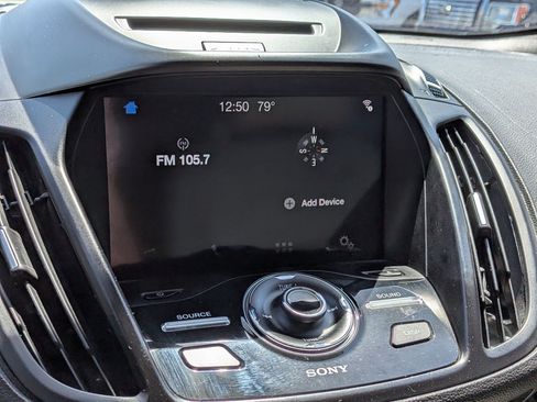 Used 2017 Ford Escape Titanium AWD/4WD image 22