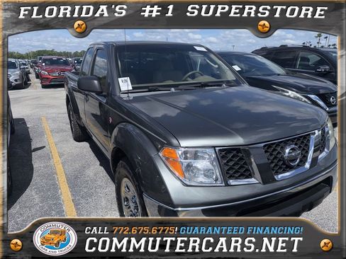 Used 2005 Nissan Frontier SE RWD image 1