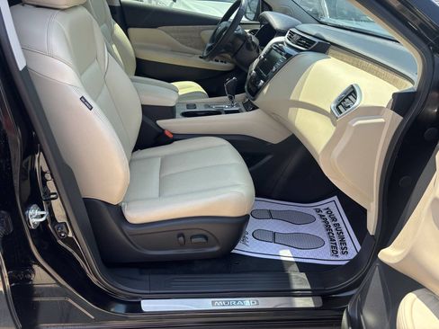 Used 2024 Nissan Murano SL FWD image 20