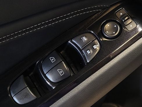 Used 2020 Nissan Altima 2.5 SL FWD image 27