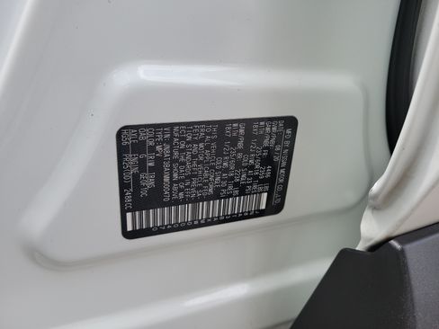 Certified 2021 Nissan Rogue SV FWD image 31