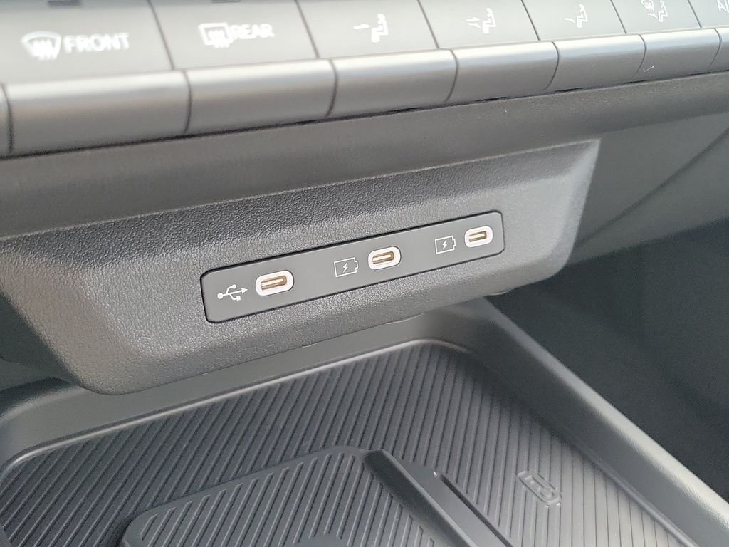 New 2027 Kia Seltos S FWD image 32