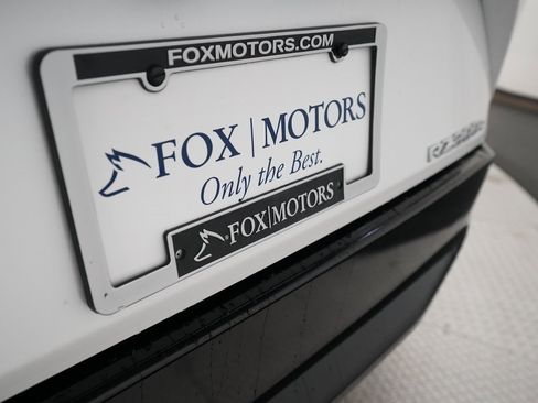 Used 2025 Lexus RZ 300e image 35