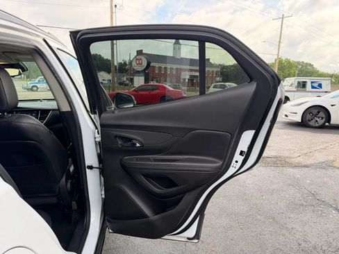 Used 2018 Buick Encore Preferred FWD image 24