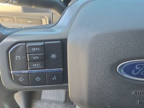 Used 2022 Ford F150 Lariat w/ Equipment Group 501A Mid image 16