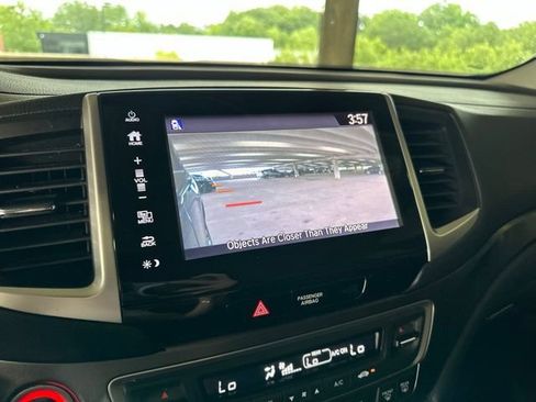 Certified 2018 Honda Pilot EX-L image 12
