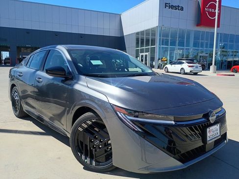 New 2026 Nissan Sentra SR w/ Floor Mat Package image 1