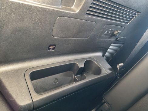 Used 2023 Kia Sorento SX image 26