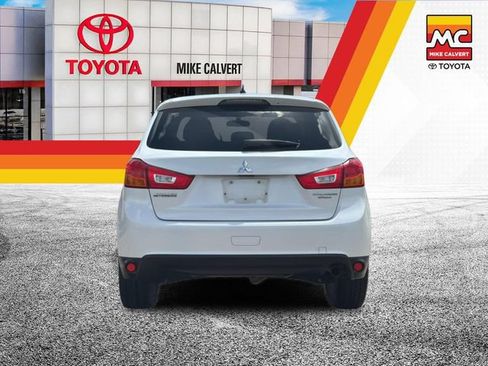 Used 2015 Mitsubishi Outlander Sport ES FWD image 4