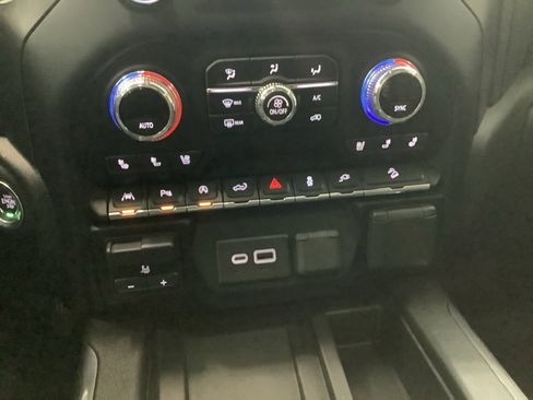 Used 2020 GMC Sierra 1500 AT4 w/ AT4 Premium Package image 26