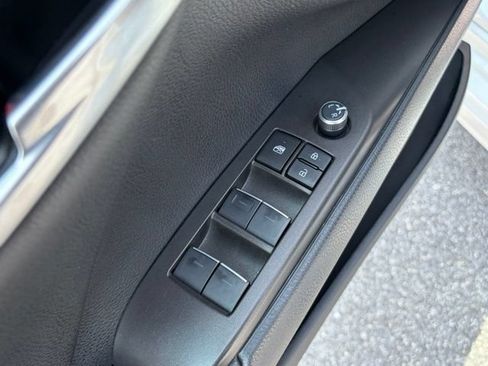 Used 2024 Toyota Camry XSE FWD image 12