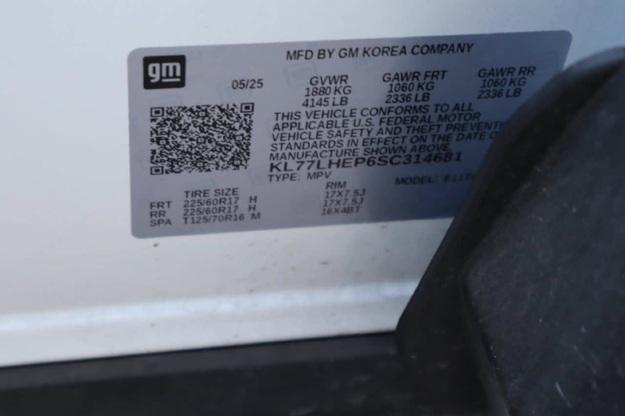 Used 2025 Chevrolet Trax LT w/ LT Convenience Package FWD image 26