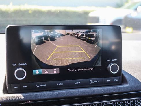 Used 2022 Honda Civic Sport image 32