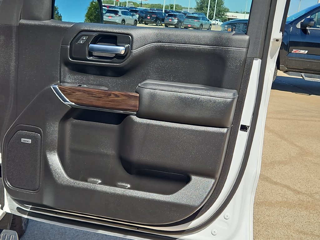 Used 2020 GMC Sierra 1500 SLT AWD/4WD image 30