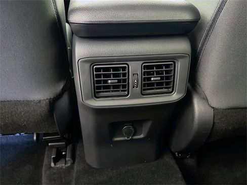 Certified 2022 Toyota RAV4 LE image 24
