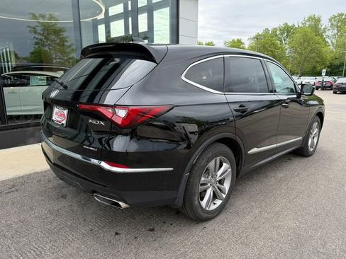 Used 2024 Acura MDX SH-AWD image 3