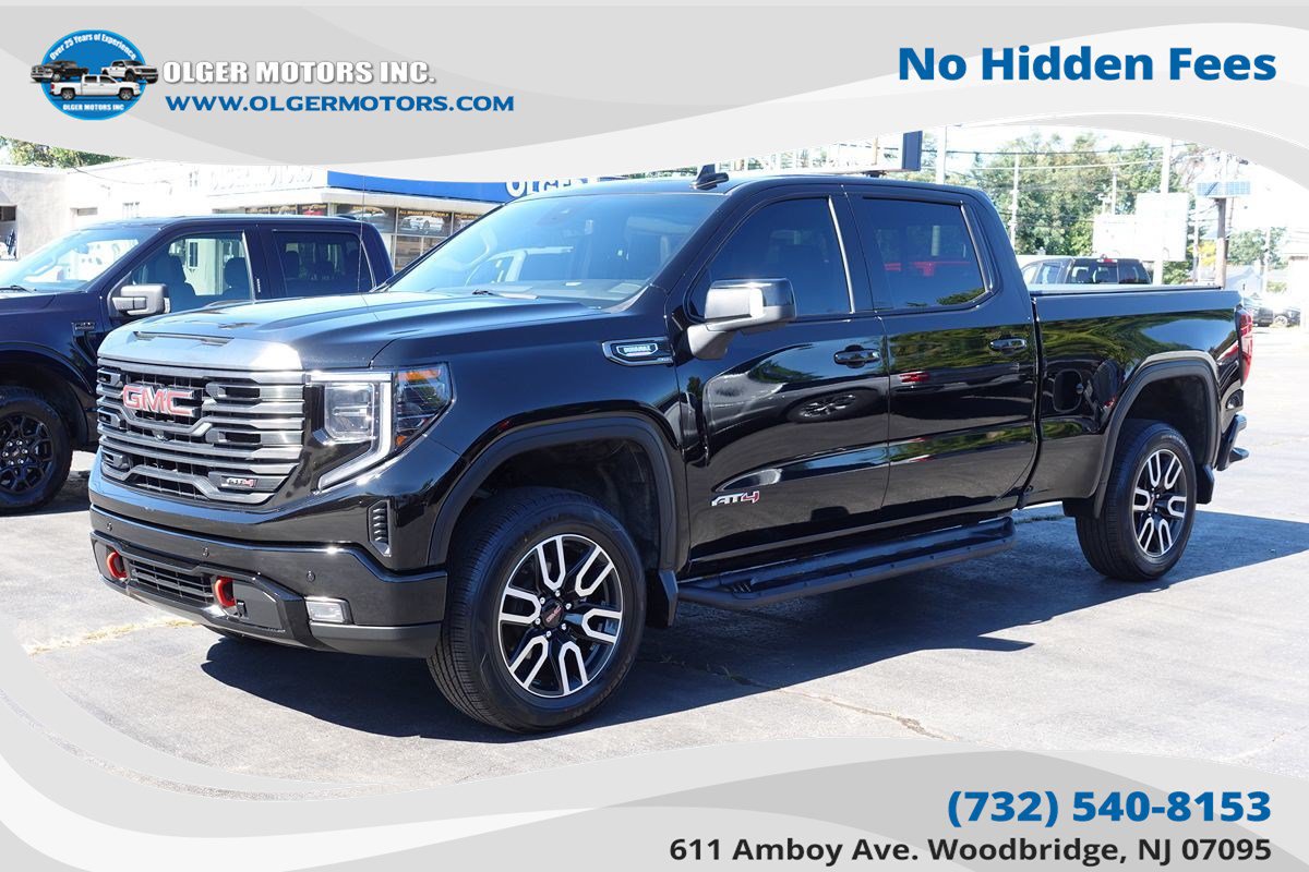 Used 2023 GMC Sierra 1500 AT4 w/ AT4 Preferred Package AWD/4WD image 1