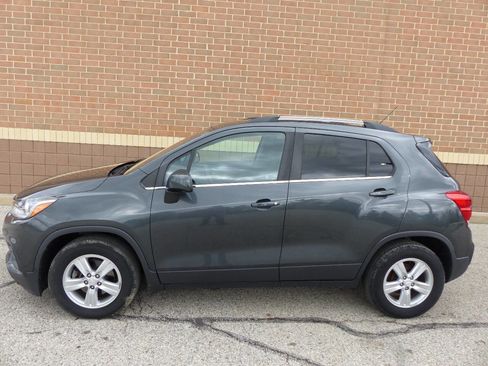 Used 2020 Chevrolet Trax LT image 5