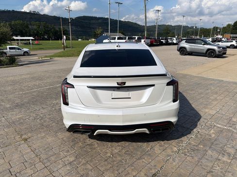 Used 2023 Cadillac CT5 Sport w/ Platinum Package AWD/4WD image 7