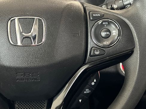 Used 2022 Honda HR-V EX image 26