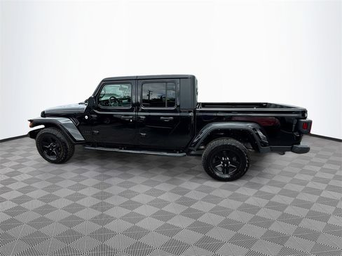 Used 2021 Jeep Gladiator Sport image 9