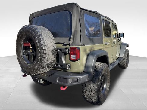 Used 2015 Jeep Wrangler Unlimited Rubicon image 7