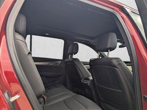 Used 2023 Cadillac XT6 Luxury AWD/4WD image 14