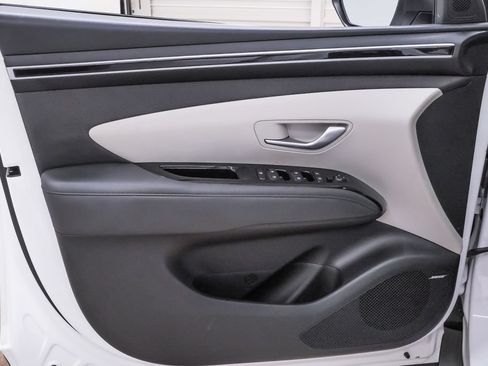 Certified 2022 Hyundai Tucson SEL w/ Convenience + Premium Package AWD/4WD image 23