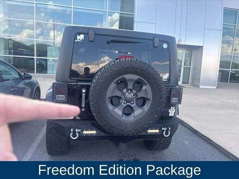Used 2017 Jeep Wrangler Unlimited Sport AWD/4WD image 11