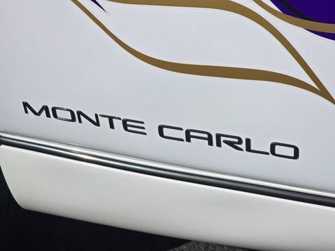 Used 1995 Chevrolet Monte Carlo Z34 FWD image 32
