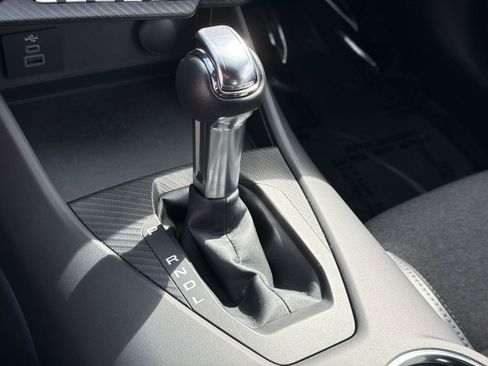Used 2025 Ford Mustang Convertible RWD image 14
