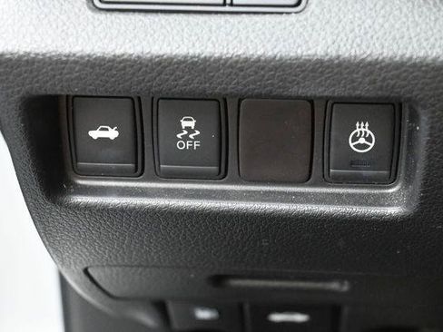 Used 2016 Nissan Altima 2.5 SV w/ Convenience Package FWD image 15