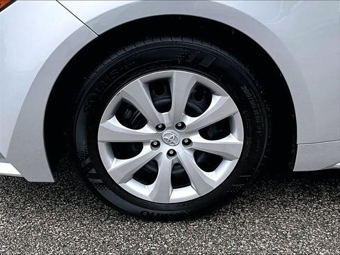 Certified 2024 Toyota Corolla LE FWD image 7