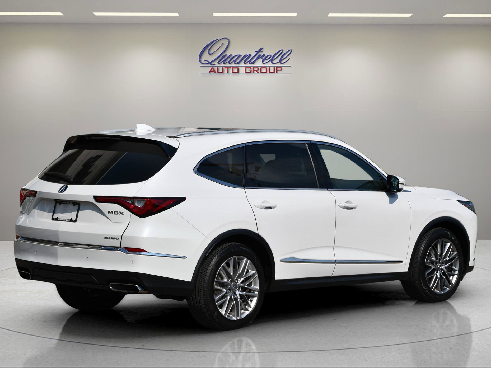 Used 2024 Acura MDX w/ Advance Package AWD/4WD image 4