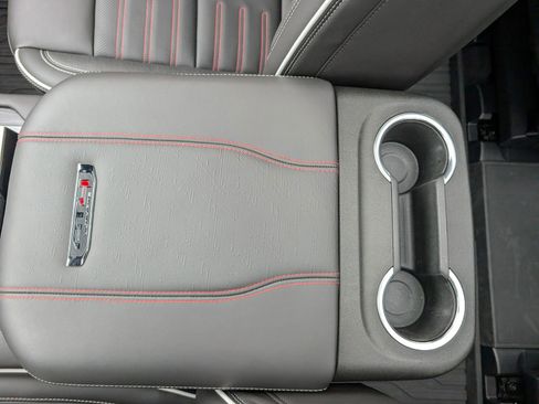 Certified 2025 GMC Yukon AT4 Ultimate w/ LPO, Floor Liner Package image 31