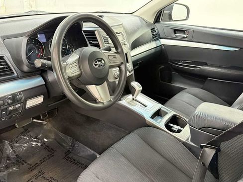 Used 2010 Subaru Legacy 2.5i AWD/4WD image 12