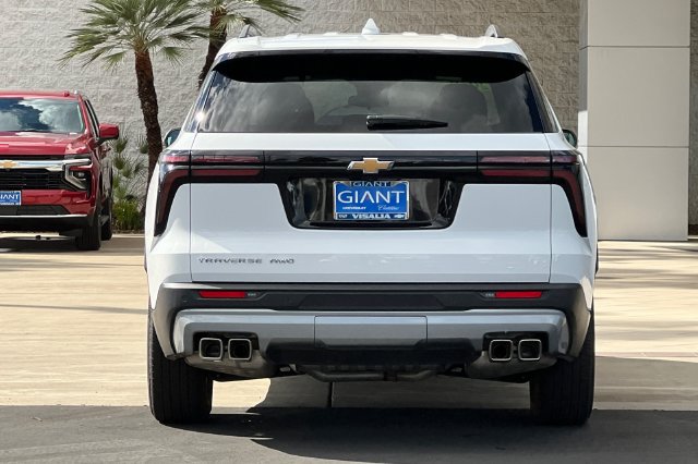 Used 2026 Chevrolet Traverse LT AWD/4WD image 5