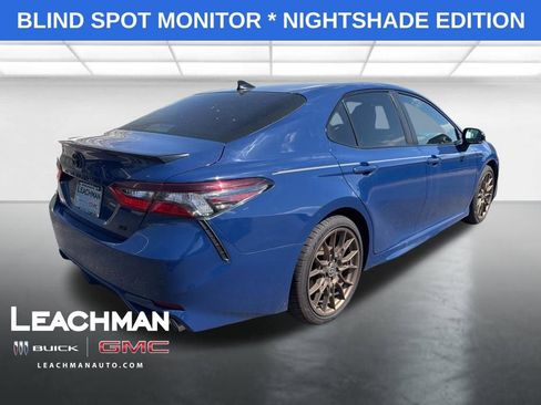 Used 2023 Toyota Camry SE w/ Convenience Package image 3