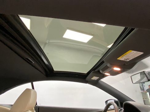 Used 2016 Volkswagen Eos Komfort FWD image 27