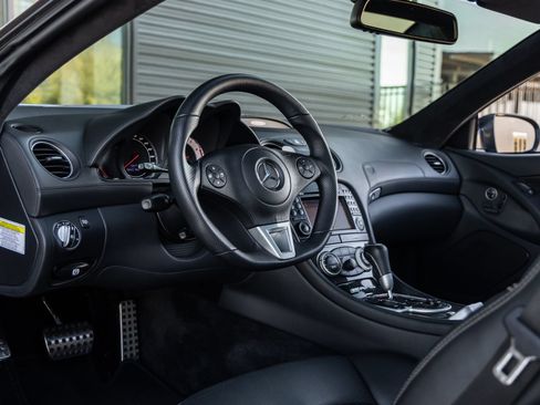 Used 2009 Mercedes-Benz SL 65 AMG image 37