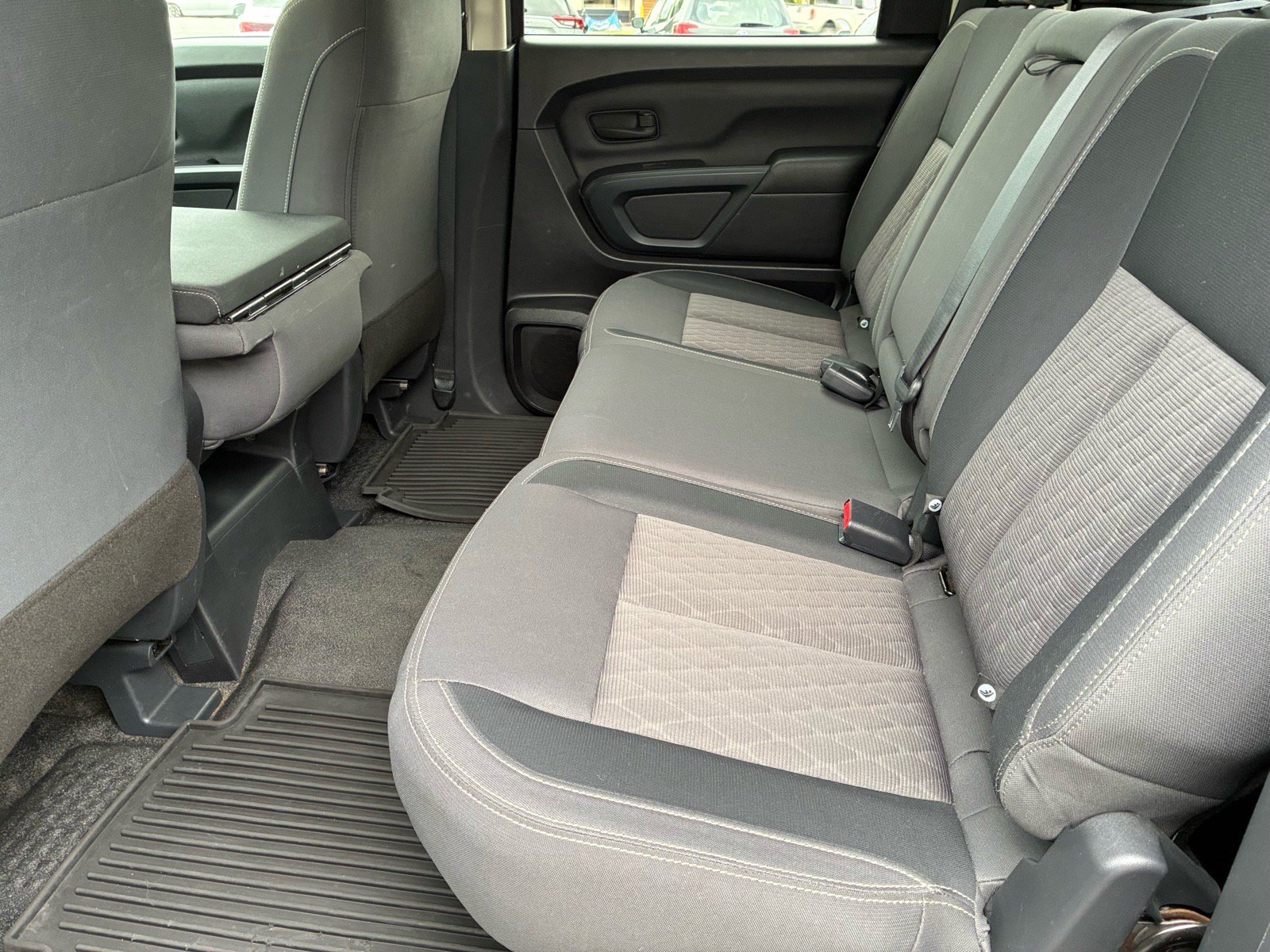 Used 2022 Nissan Titan S w/ S Utility Package RWD image 11