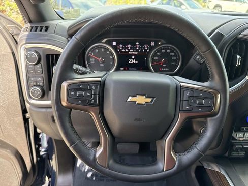 Used 2021 Chevrolet Silverado 1500 High Country w/ Technology Package image 48